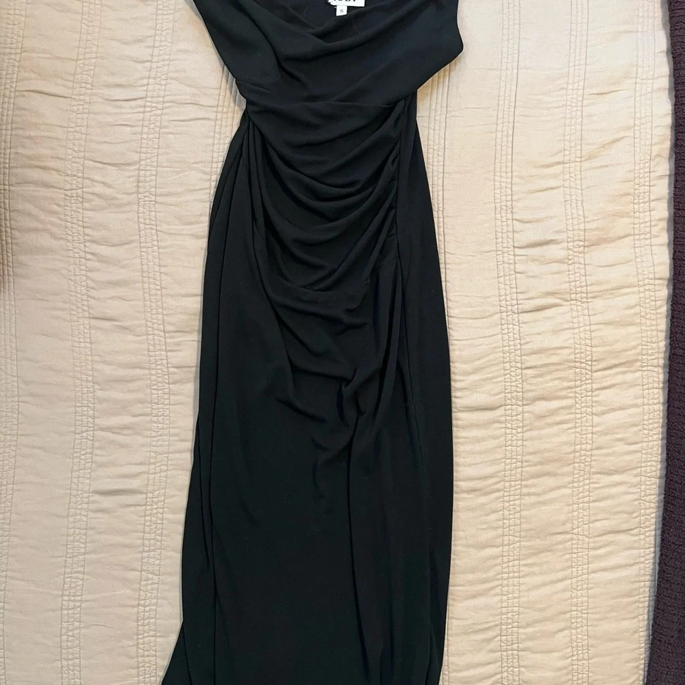 Ruby Chic Black Midi Dress - Picture 2 of 5